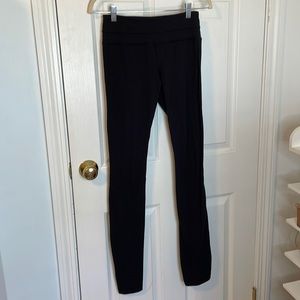 Lululemon legging pants size 4 color black